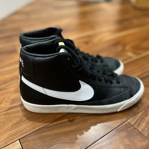 Men’s Nike Blazers